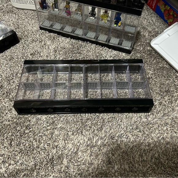 Custom listing for a101licia68 Lego Black and Clear Minifigure Display Case x7 - Picture 7 of 12